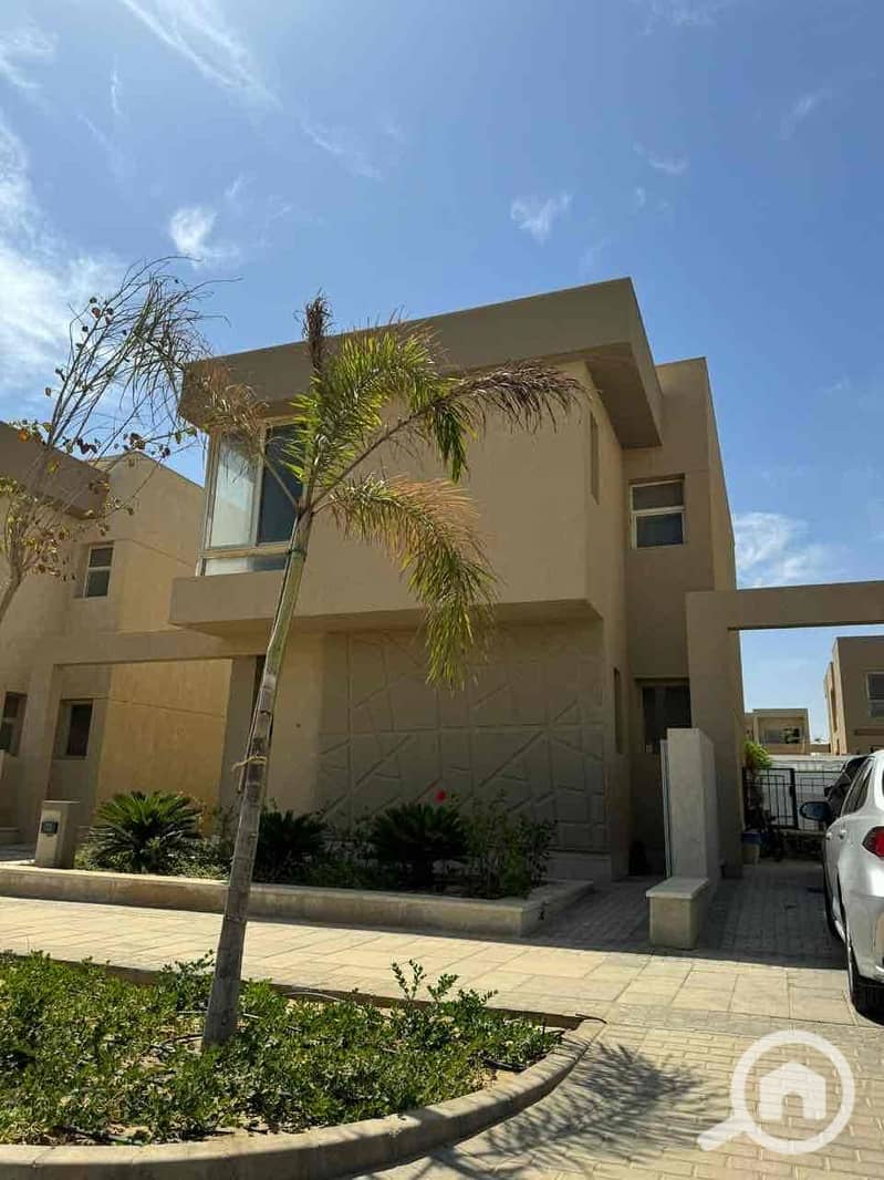 9 39a2655e-d0b3-4075-95de-dd49498f281c. jpg