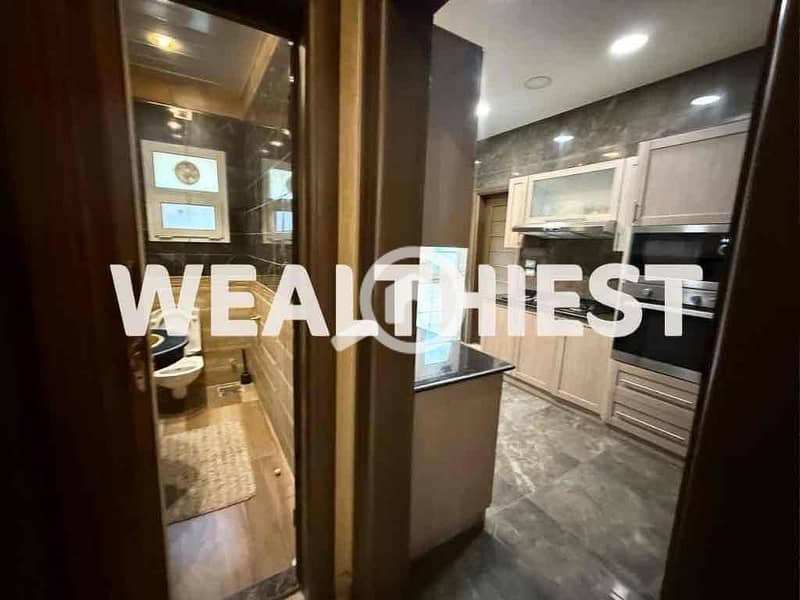 3 b2eefcd4-967e-4c7d-93e0-d5ce28a73aed. jpg