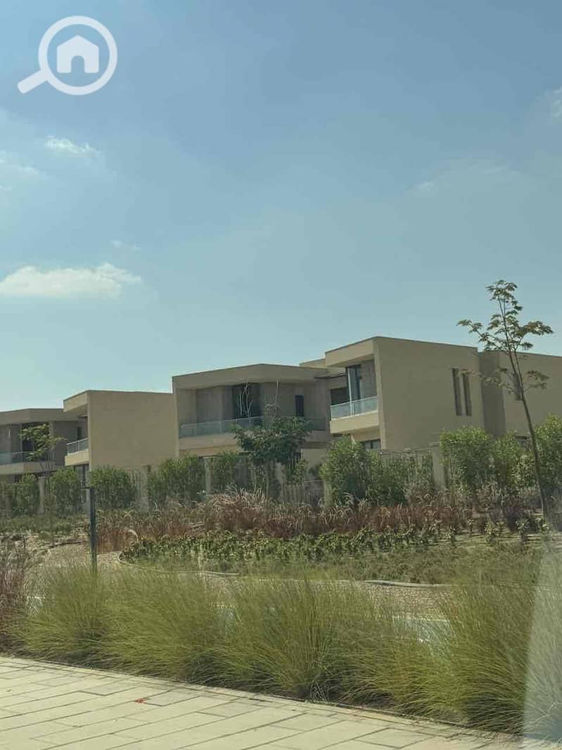 3 dbf7b98d-e520-4777-a1d3-071a640b64bf. jpg