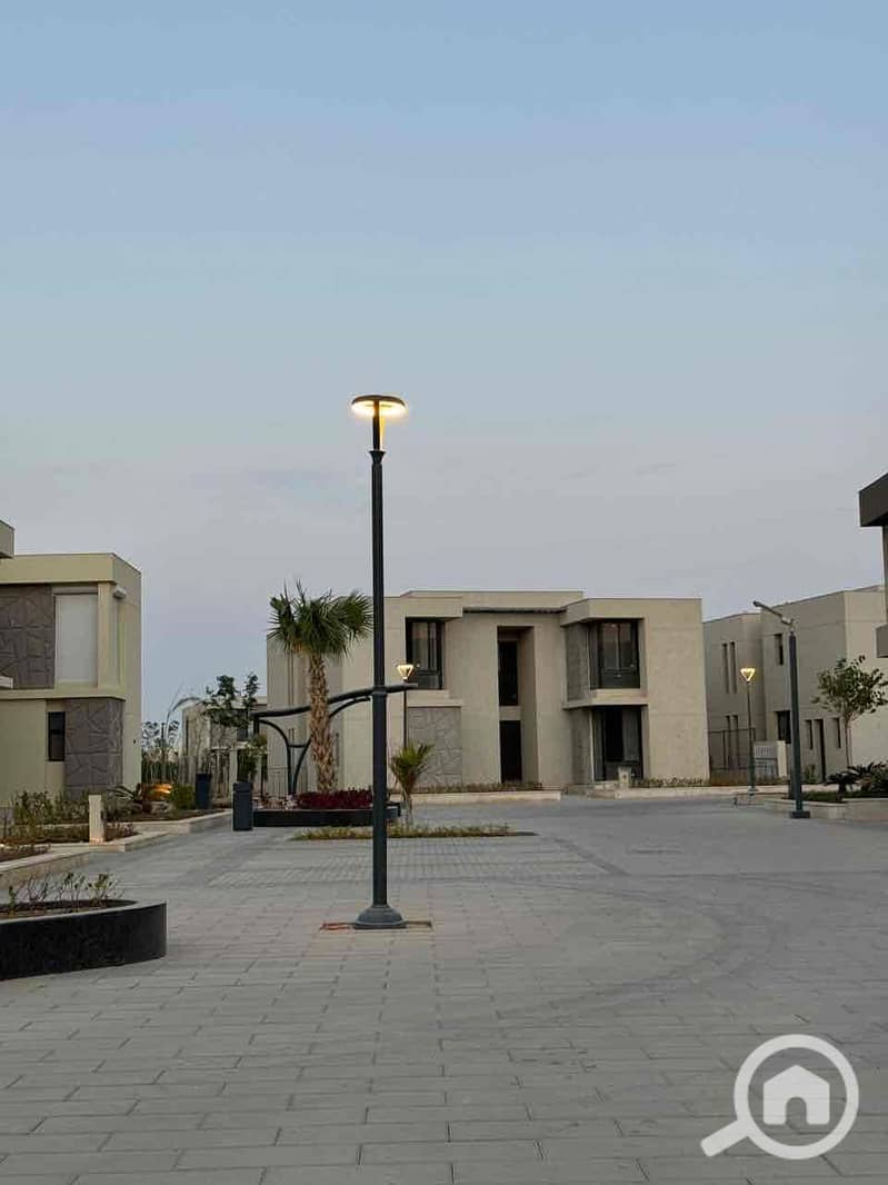 5 68eeb23b-48cd-44ca-b729-61e91201bf7b. jpg