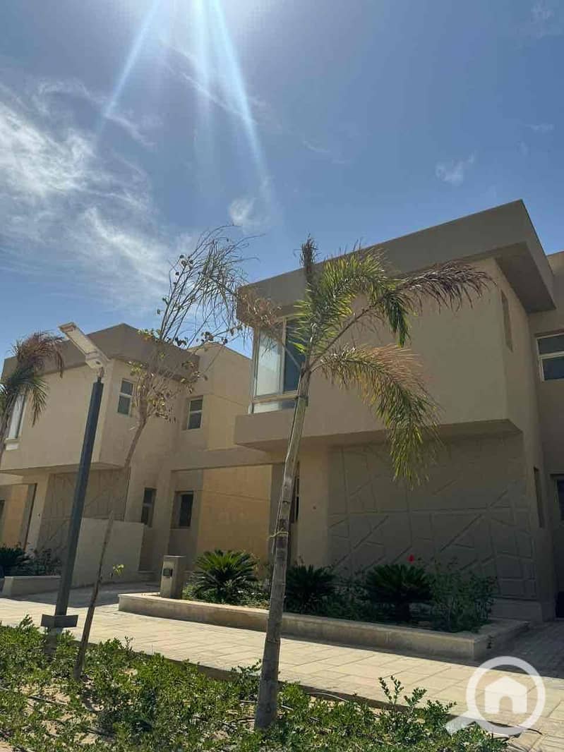 10 0d15c5bf-1eb3-4236-a71e-62dbd77a7e5b. jpg