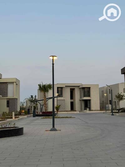 4 Bedroom Townhouse for Sale in 6th of October, Giza - 68eeb23b-48cd-44ca-b729-61e91201bf7b. jpg 4 Bedroom Townhouse for Sale in 6th of October, Giza - 68eeb23b-48cd-44ca-b729-61e91201bf7b. jpg