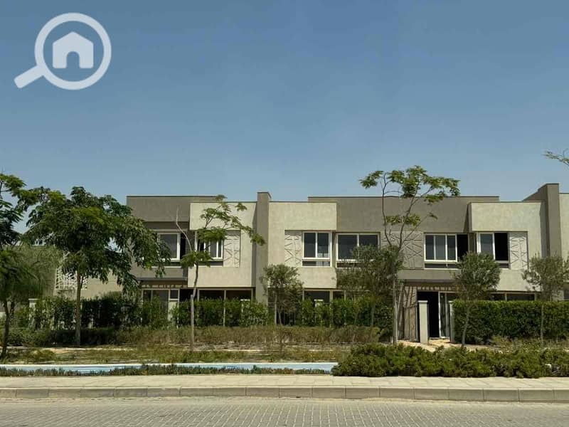 12 6a933b6b-e7fa-4362-9c6f-60843bc9dc79. jpg