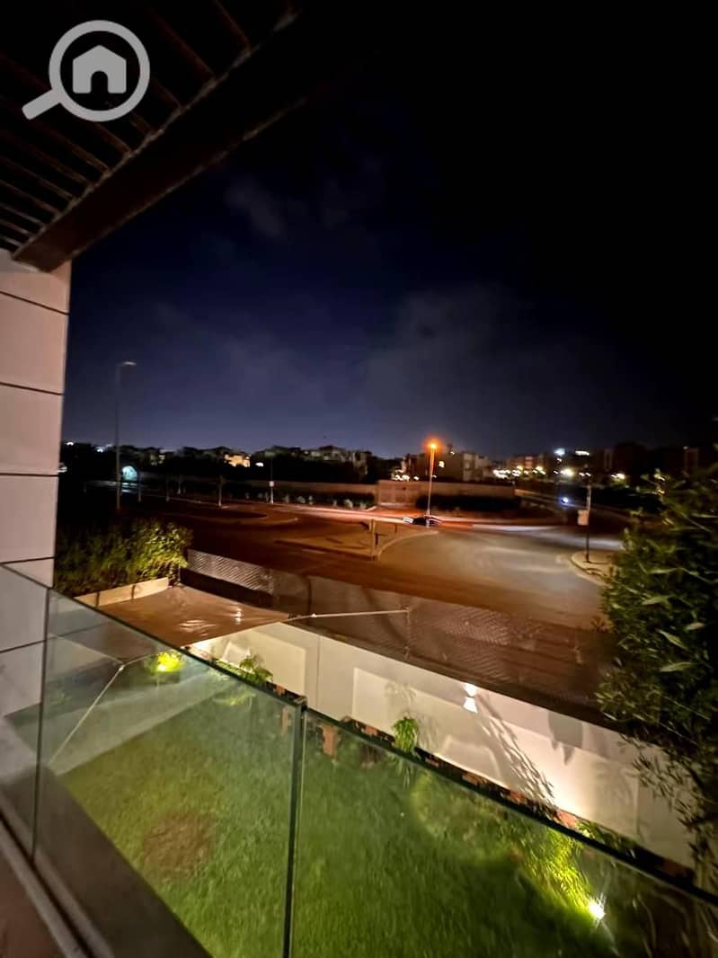 10 WhatsApp Image 2025-10-12 at 4.37. 28 PM (3). jpeg