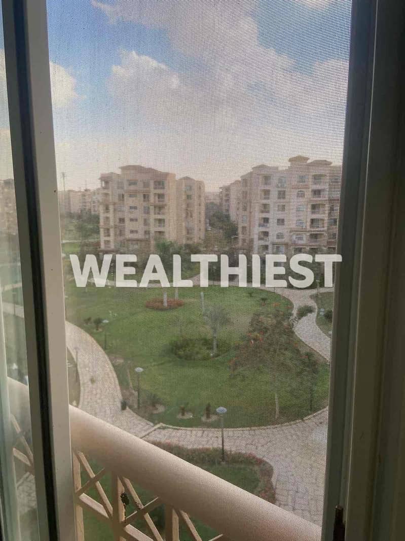 4 6e321bc5-20cb-418b-a3df-b2c3e18c0580. jpg