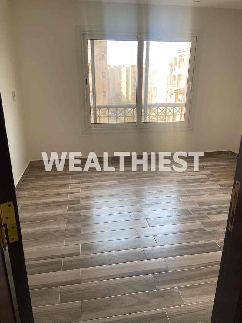 5 2ef6e1e2-f4c9-4b6c-8103-11a380de8e7c. jpg