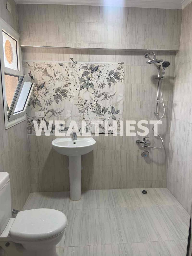 12 20987f9a-d403-4a07-a28b-150a064a5708. jpg