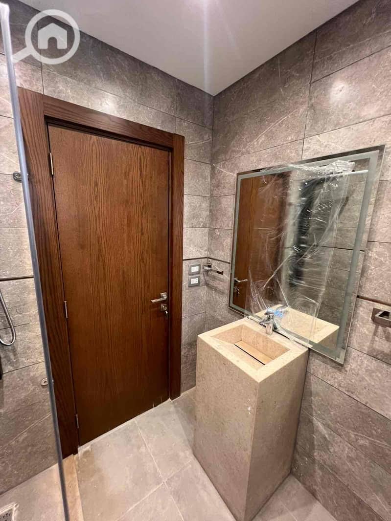 6 f5b09a42-77a5-4125-a536-a02a5b4c4b73. jpg