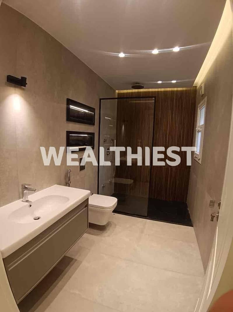 6 6fca75ca-f6b3-44ac-9d99-fd08b6b8d197. jpg