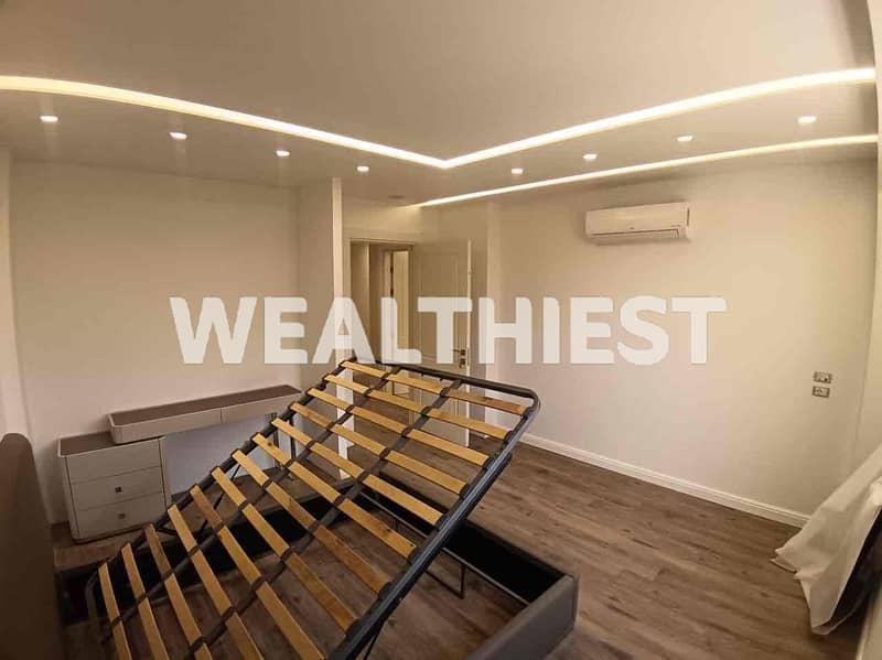 22 f350d291-98c3-4c6c-b1eb-51d7b56e24a0. jpg