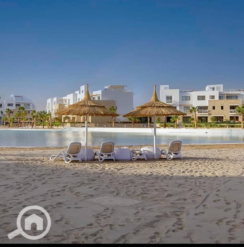 4 WhatsApp Image 2025-10-06 at 15.51. 44. jpeg