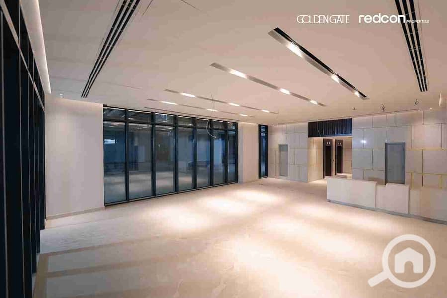 1000529370. jpg 1000529370. jpg