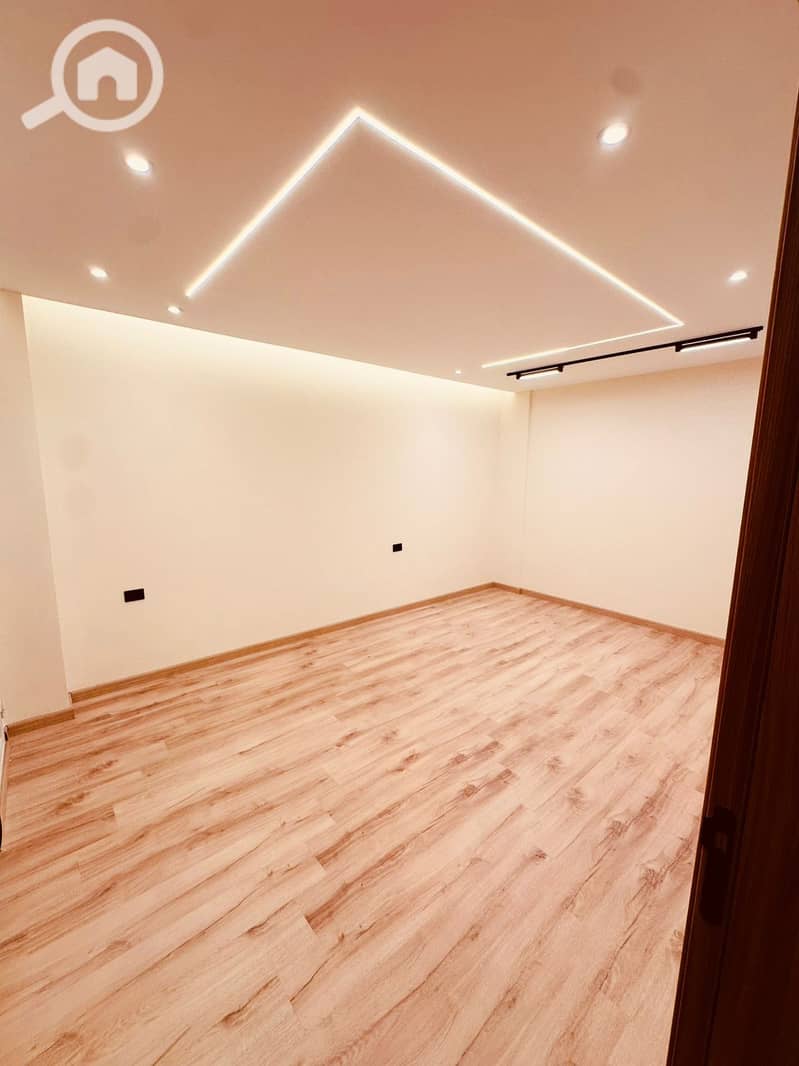 18 WhatsApp Image 2025-10-27 at 5.43. 47 AM(1). jpeg