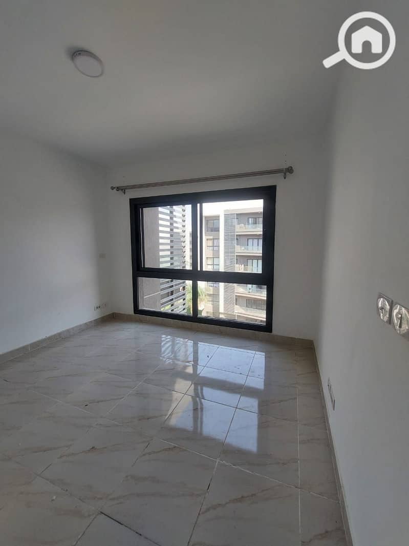 4 WhatsApp Image 2025-10-13 at 11.27. 57 AM. jpeg