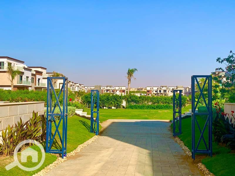 9 7dbef6aa-e2f1-44f6-bf5d-9ce7dc96eaca. jpg