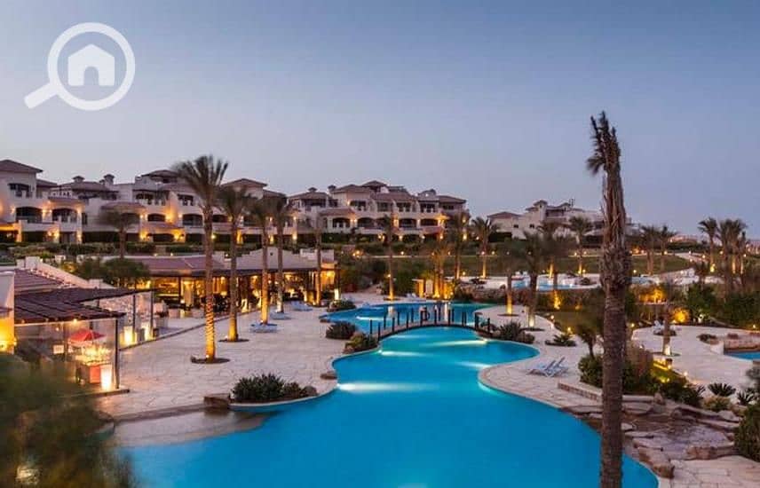 9 P3nJ4pz7ioGCyKVkZLPws. jpg