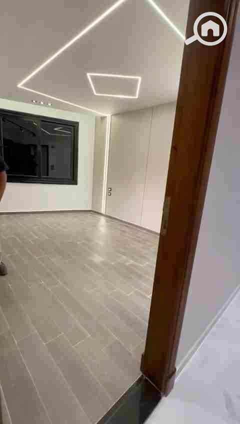 10 VideoCapture_20251027-102355. jpg