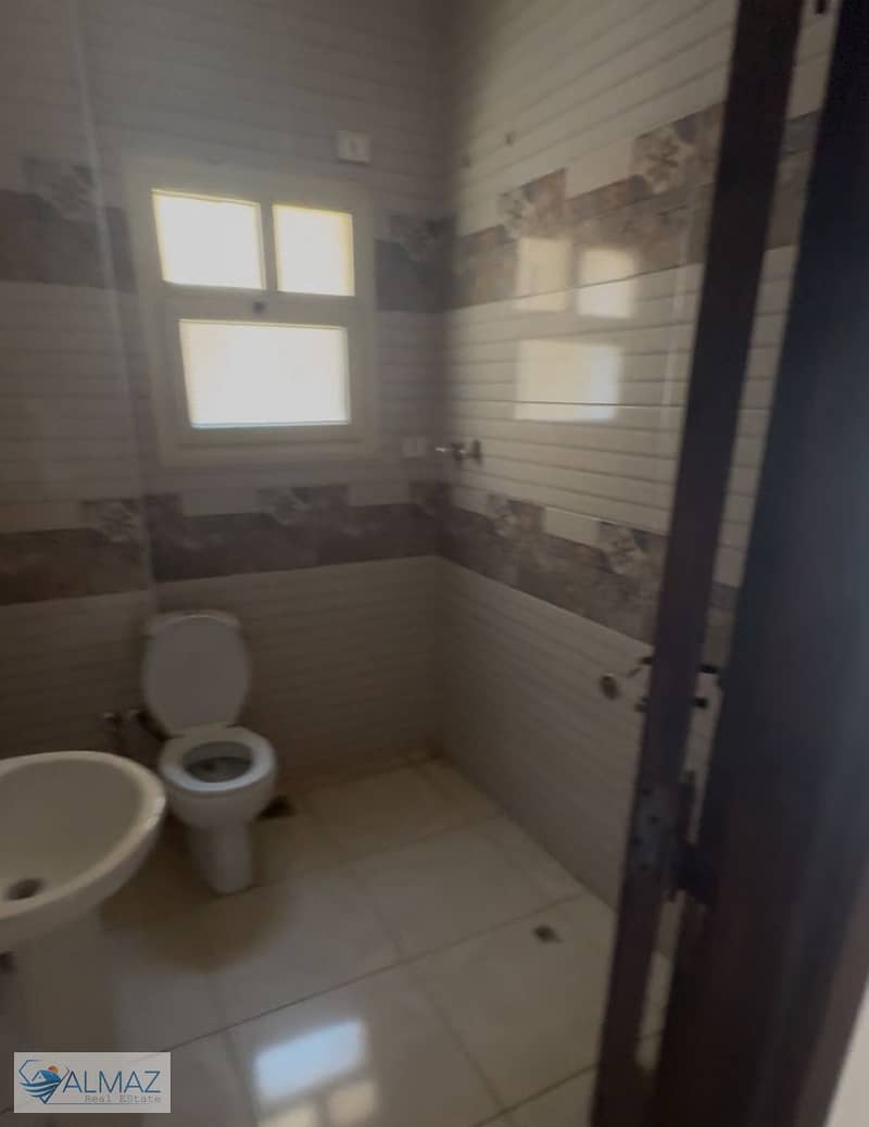 8 WhatsApp Image 2025-10-25 at 1.39. 09 PM (3). jpeg