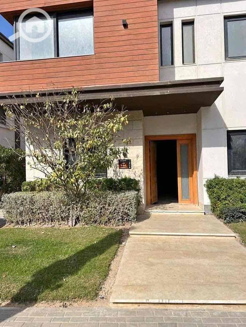 6 f6e0c58b-672d-45d2-ba05-d89f90b76531. jpg