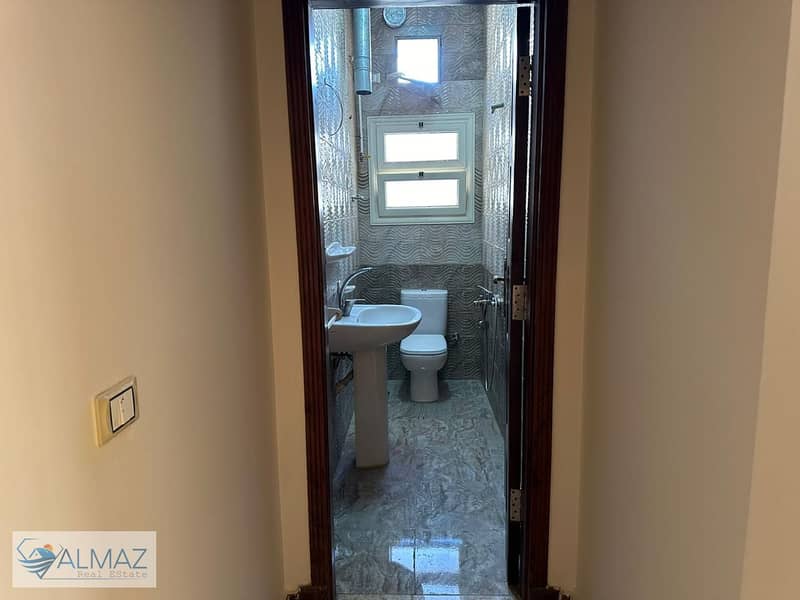 7 WhatsApp Image 2025-10-26 at 1.18. 05 PM. jpeg