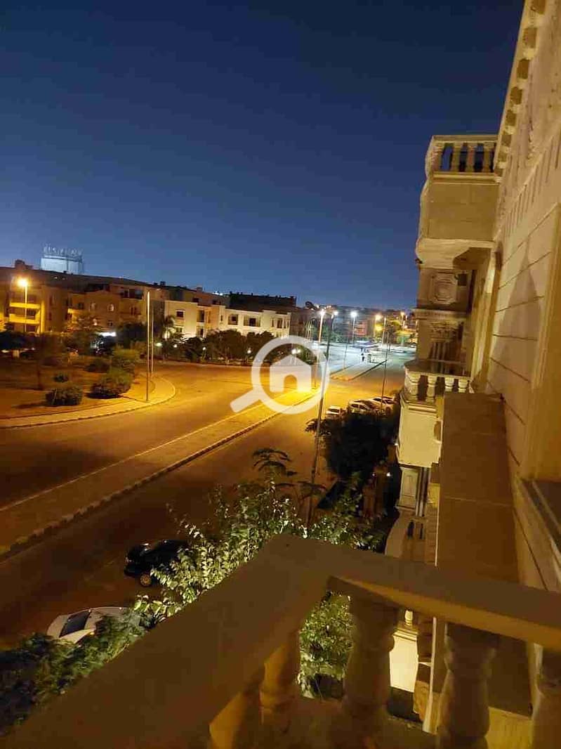 1001500584. jpg 1001500584. jpg