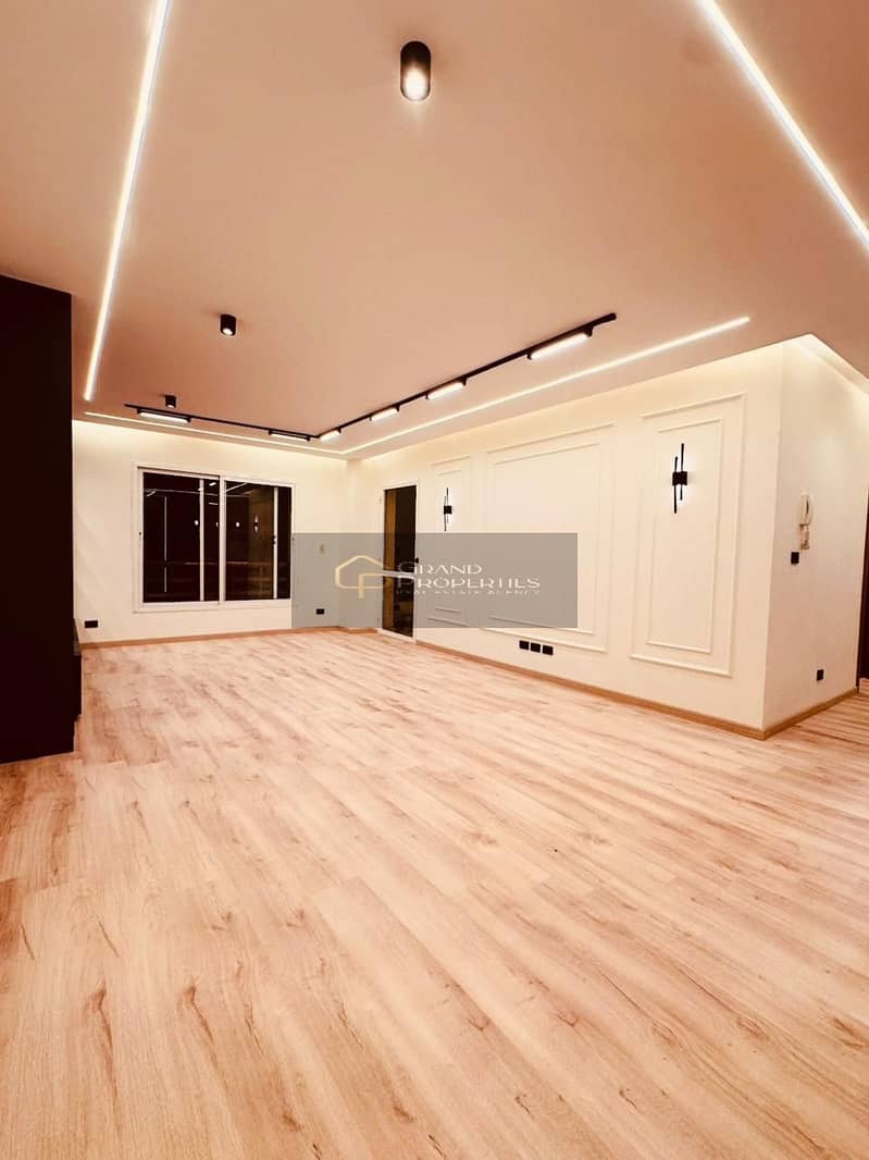 11 9b99c54b-ecee-4cfa-b4f9-fa559879ce5a. jpg