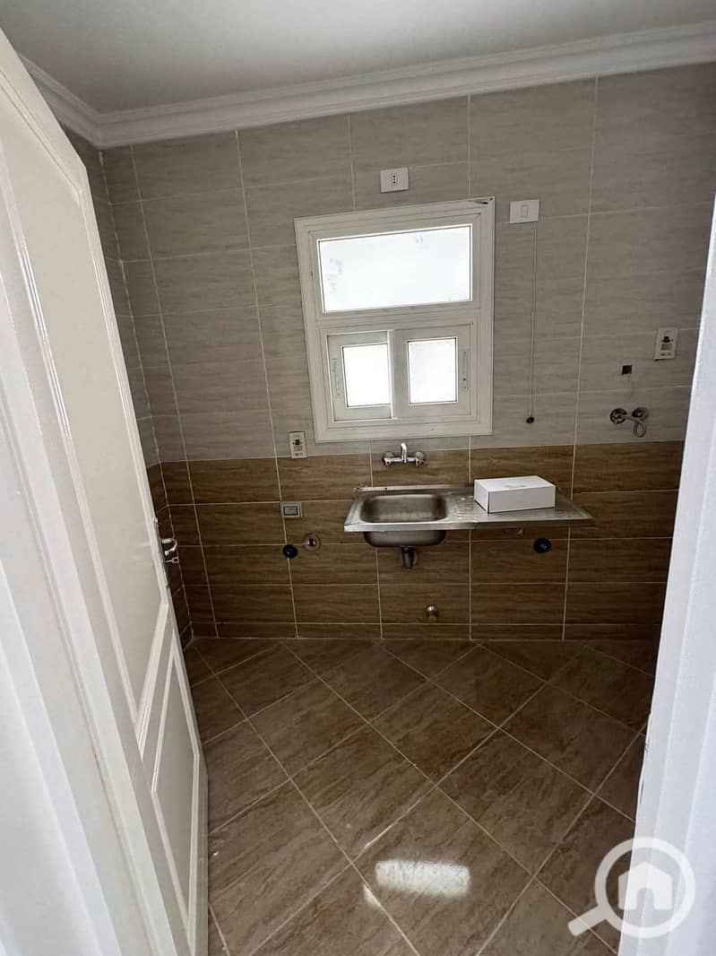 3 WhatsApp Image 2025-09-10 at 9.12. 45 PM. jpeg