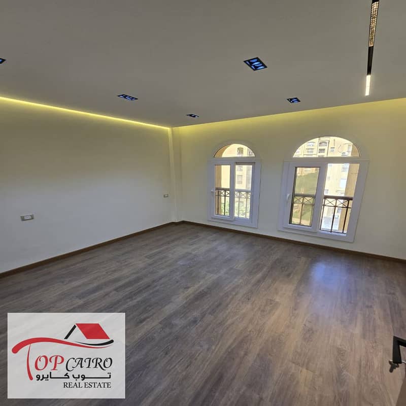 13 IMG-20251025-WA0544_1080x1080. jpg