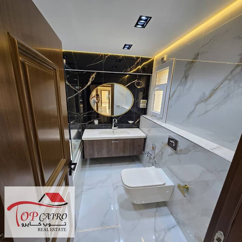 18 IMG-20251025-WA0560_1080x1080. jpg