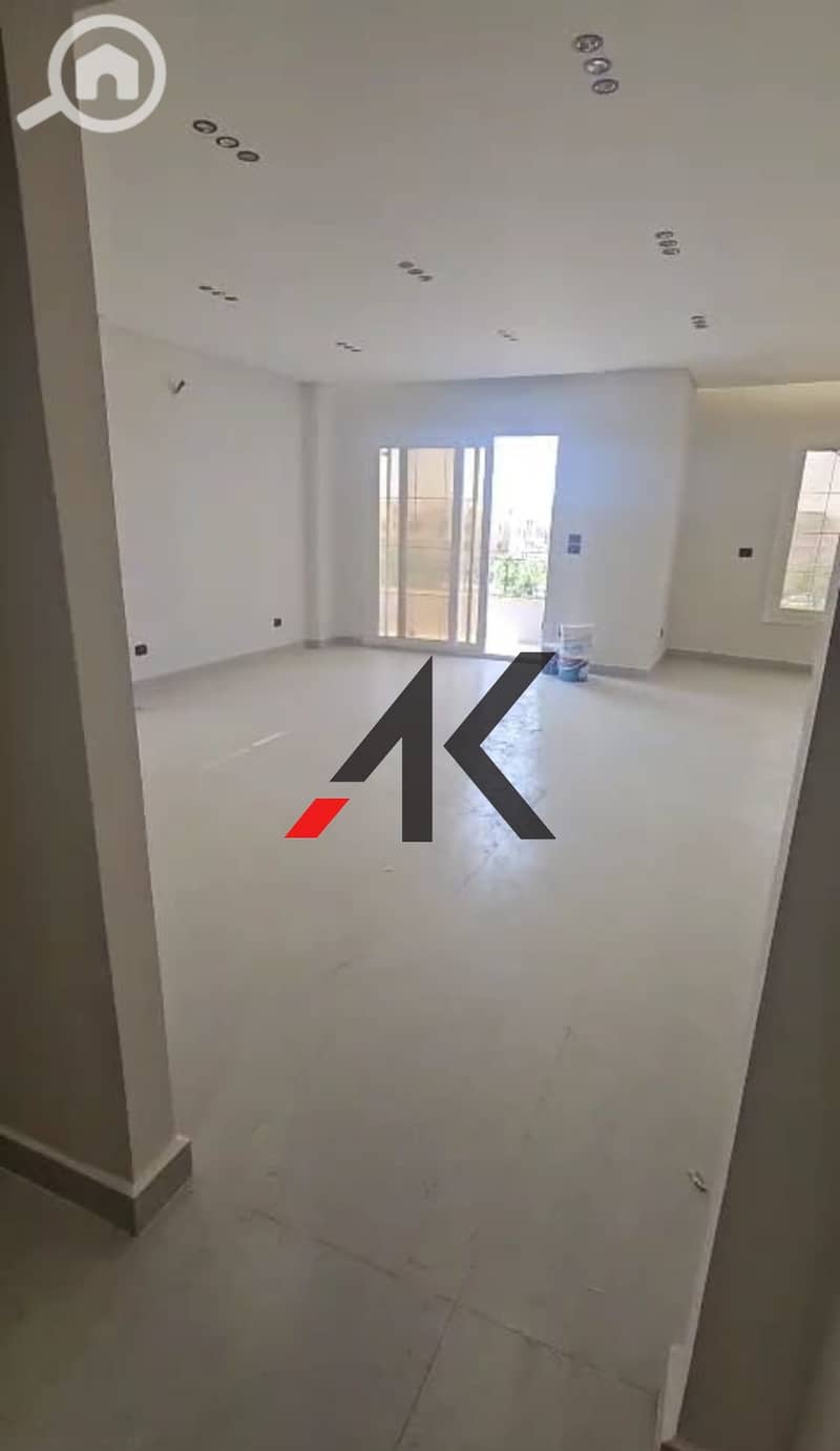 2 WhatsApp Image 2025-09-30 at 2.11. 26 AM (1). jpeg