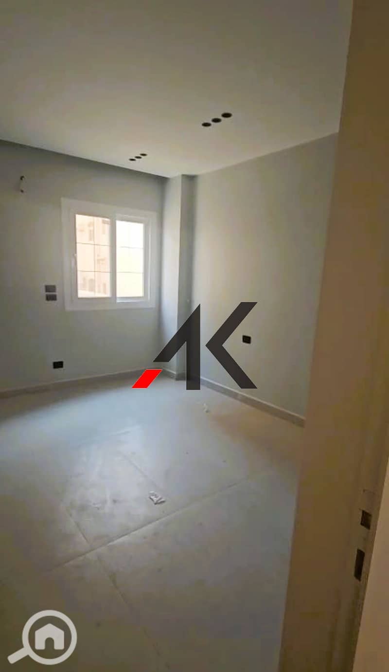 8 WhatsApp Image 2025-09-30 at 2.11. 22 AM. jpeg