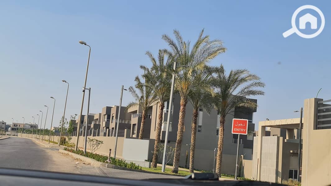 10 447410998_3628730134047188_3127211538939529644_n. jpg