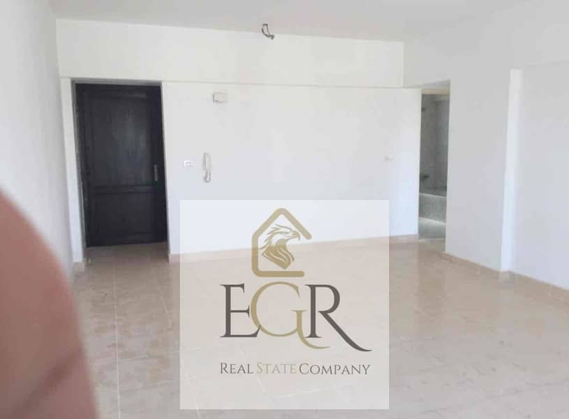 4 9e6c60b1-3e69-4013-a6fe-b16412c85b88. jpg