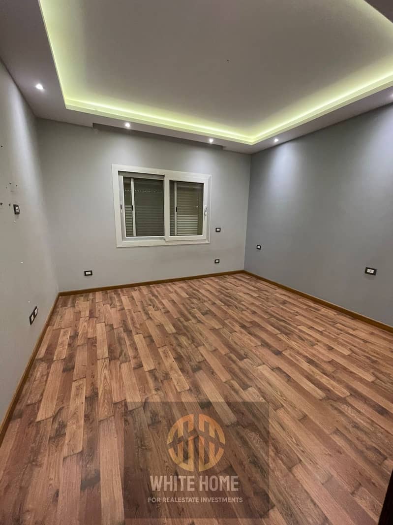 5 355e215b-e86a-4df7-acf2-f4ba0a91e294. jpeg