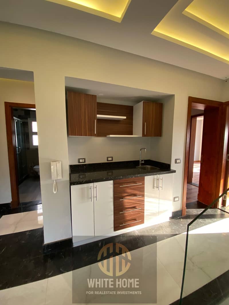 11 76de9cbe-8cb3-4bea-8933-54ccb90e33a0. jpeg