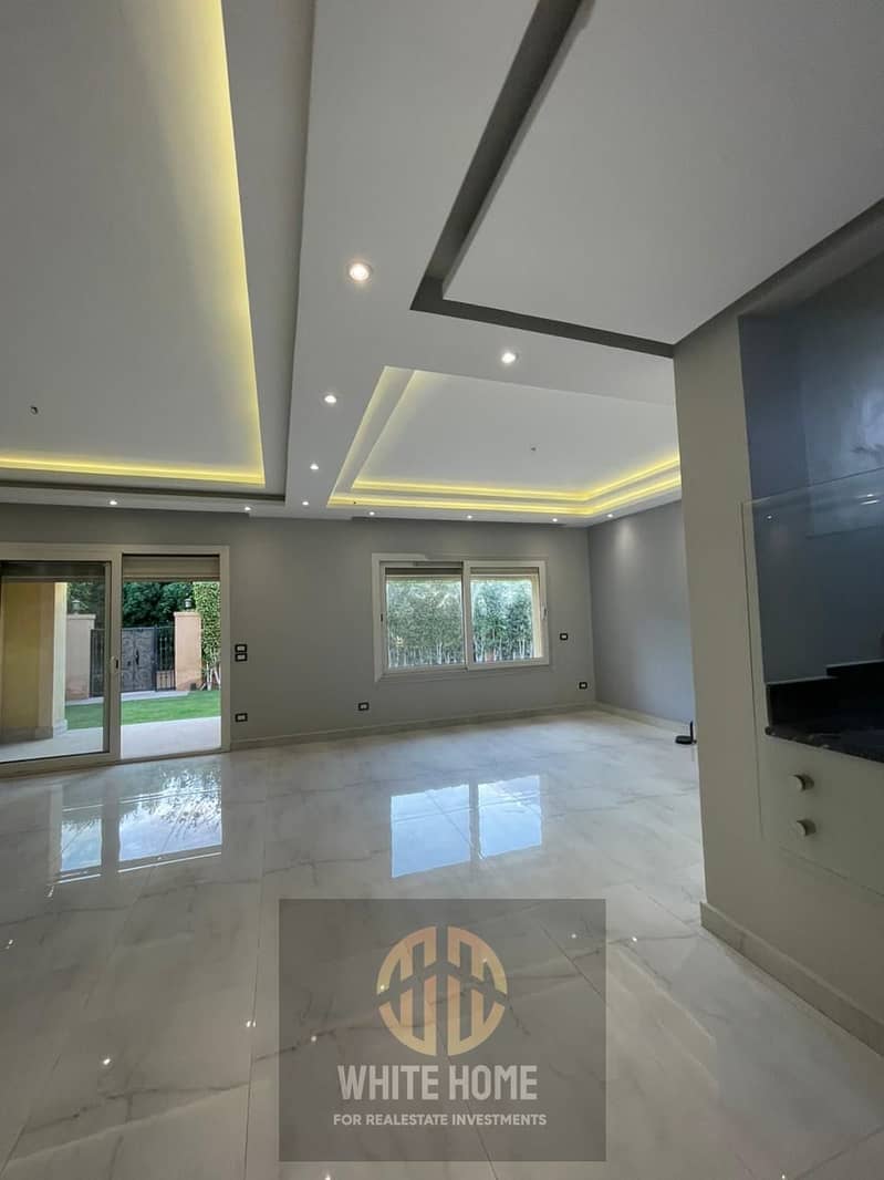 24 0bf2dfc1-b72b-49b4-9d28-62fdadae3d5b. jpeg