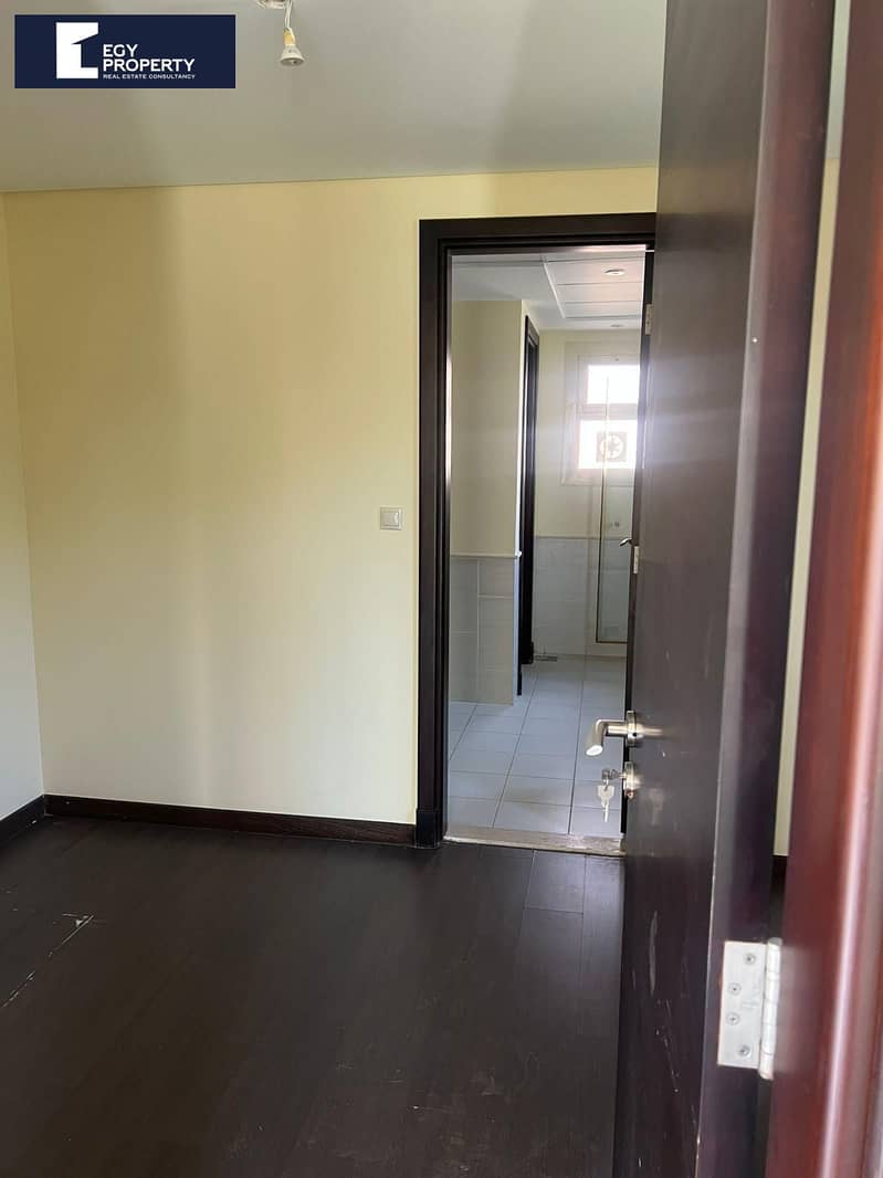 6 _files_WhatsApp Image 2025-10-21 at 3.15. 03 PM. jpeg