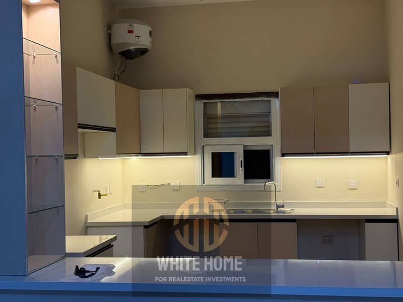 17 3f82b1e8-64fe-4469-8751-a819778ece44. jpeg