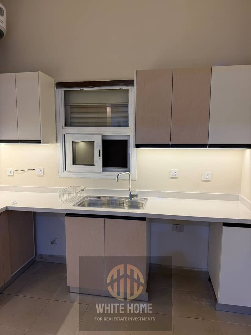 18 d3b59986-68c7-46ae-af4c-4a4f6e34a777. jpeg