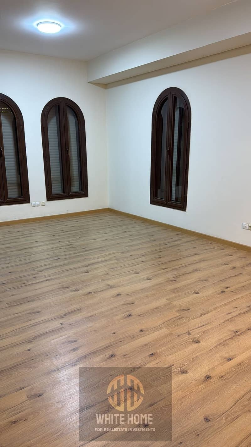 19 704236b9-a8b9-49d4-a8c0-1104c179143f. jpeg