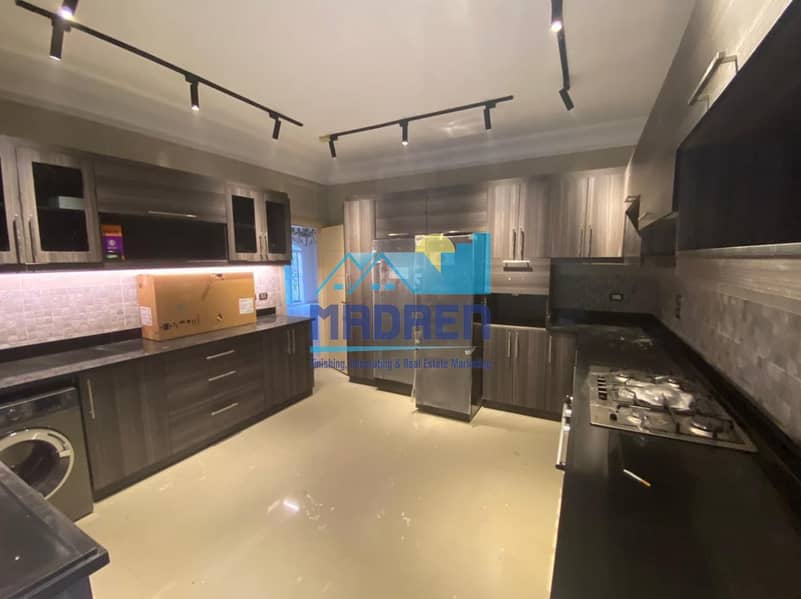 14 WhatsApp Image 2024-11-12 at 2.33. 36 PM (4). jpeg