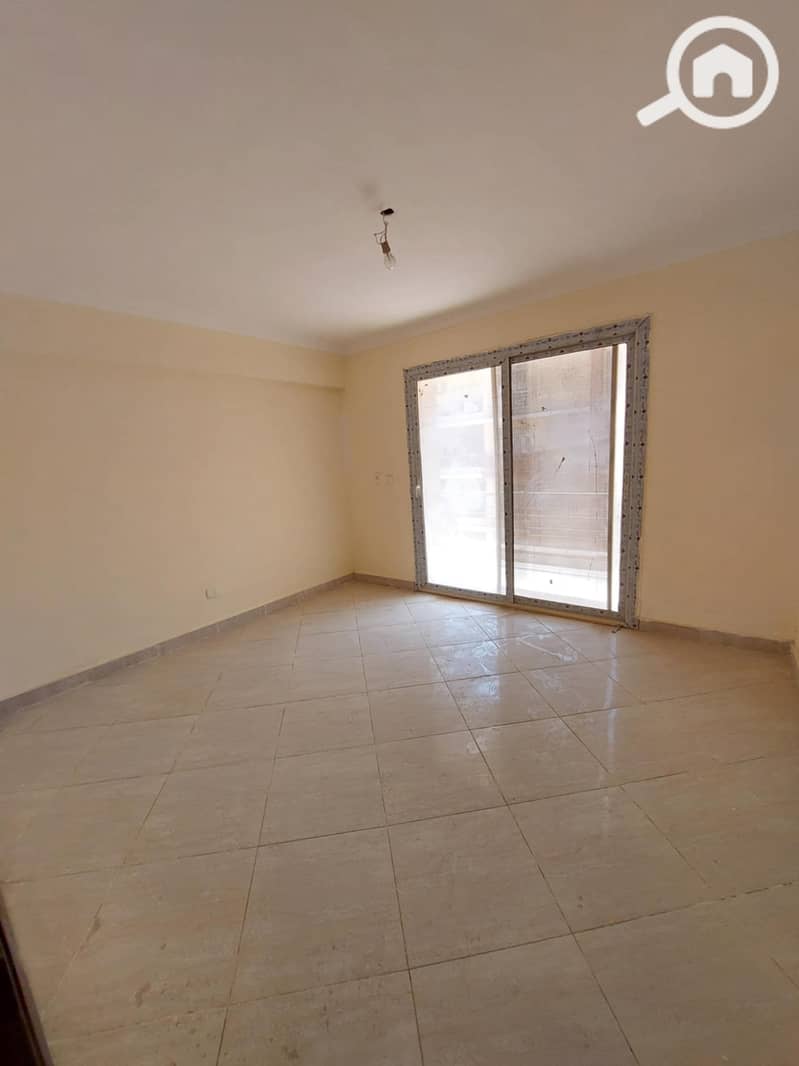 3 WhatsApp Image 2025-10-27 at 11.59. 37_eaaf347a. jpg