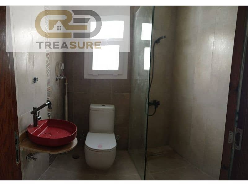 4 WhatsApp Image 2025-10-27 at 11.54. 47 AM (5). jpg