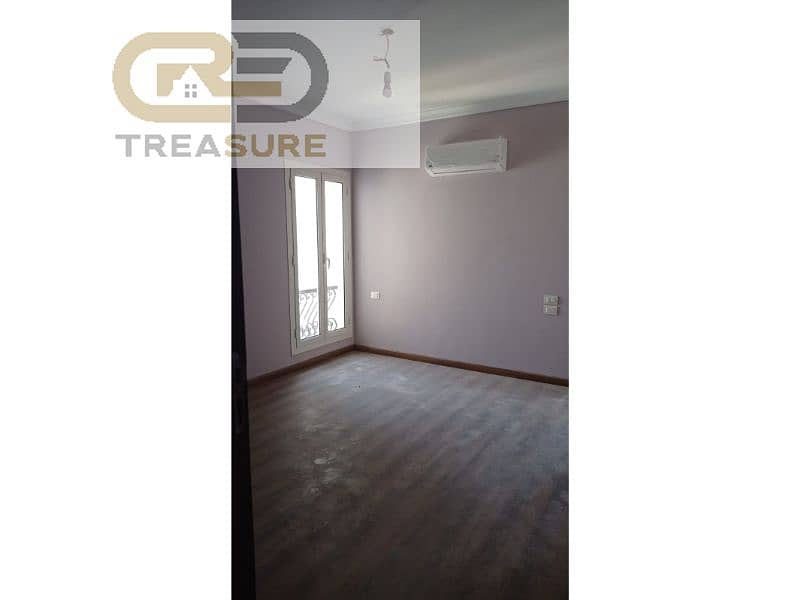 8 WhatsApp Image 2025-10-27 at 11.54. 48 AM (2). jpg