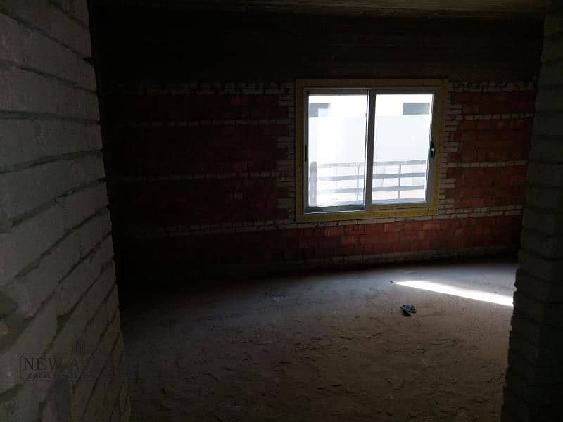 8 WhatsApp Image 2025-10-26 at 5.03. 25 PM (1). jpg