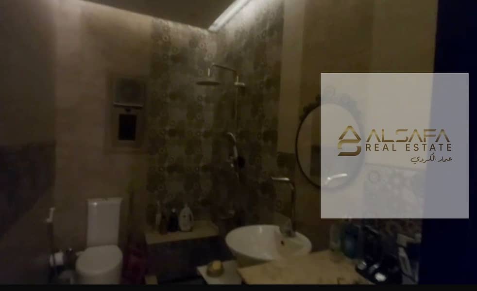 4 WhatsApp Image 2025-10-27 at 12.08. 28 PM (1). jpeg