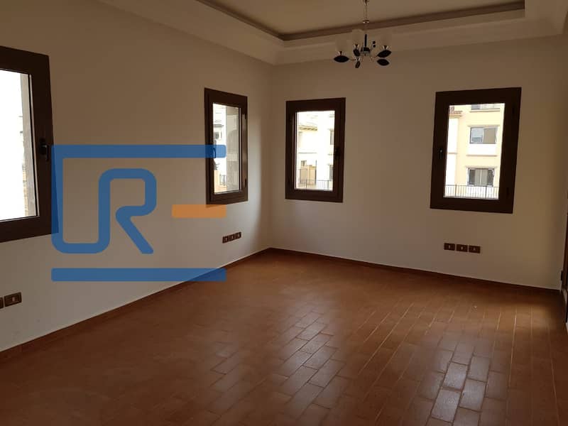 11 WhatsApp Image 2025-10-26 at 2.06. 47 PM (2). jpeg