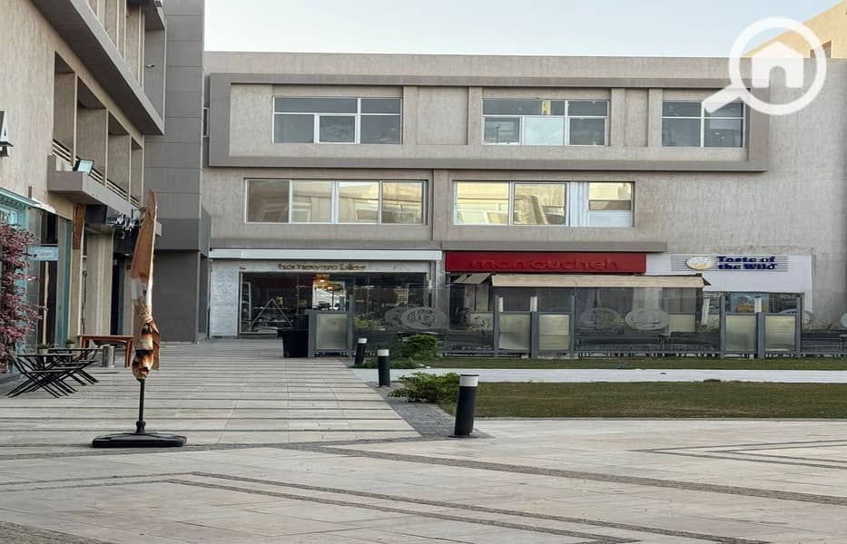 9 WhatsApp Image 2025-03-10 at 1.17. 56 AM_1400x900. jpg