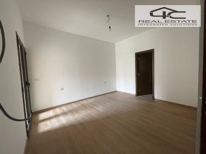 5 WhatsApp Image 2023-08-12 at 5.38. 40 PM (1). jpg