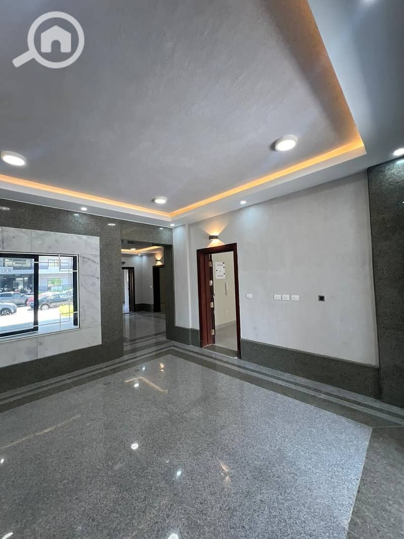 2 WhatsApp Image 2025-08-31 at 12.39. 17 PM. jpeg